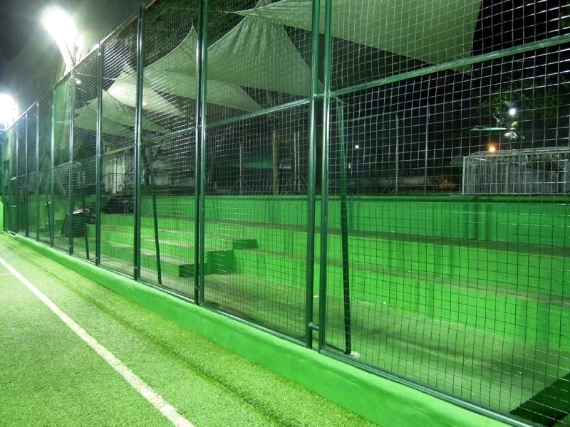 Açık Halı Saha Yapımı